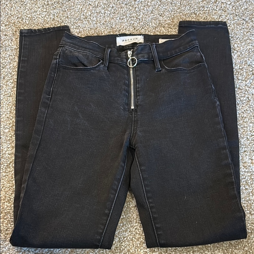 Black High-Waisted Jeans